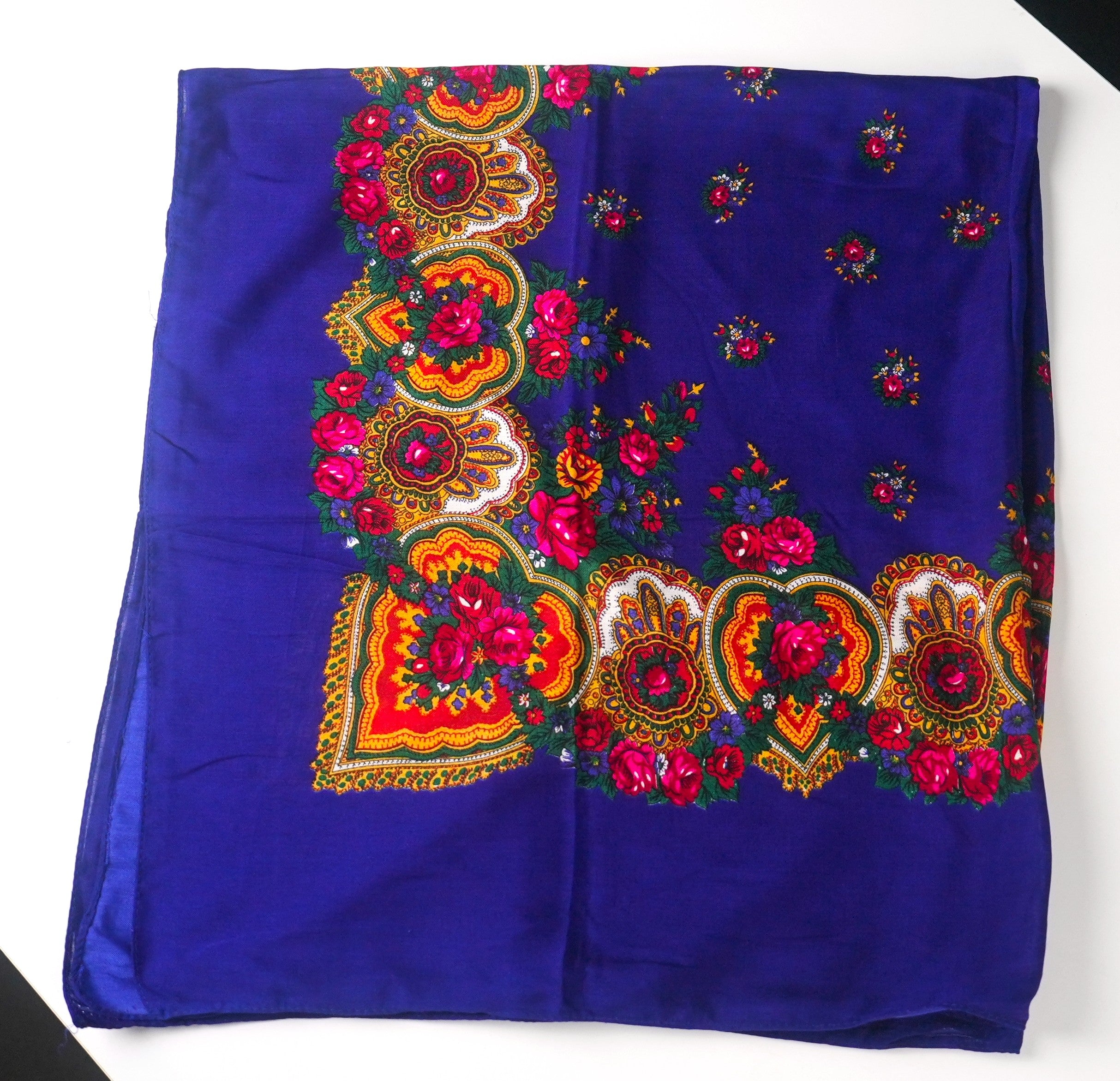 Beautiful Boho Scarf – Multicolor Folk Print, Cotton Blend